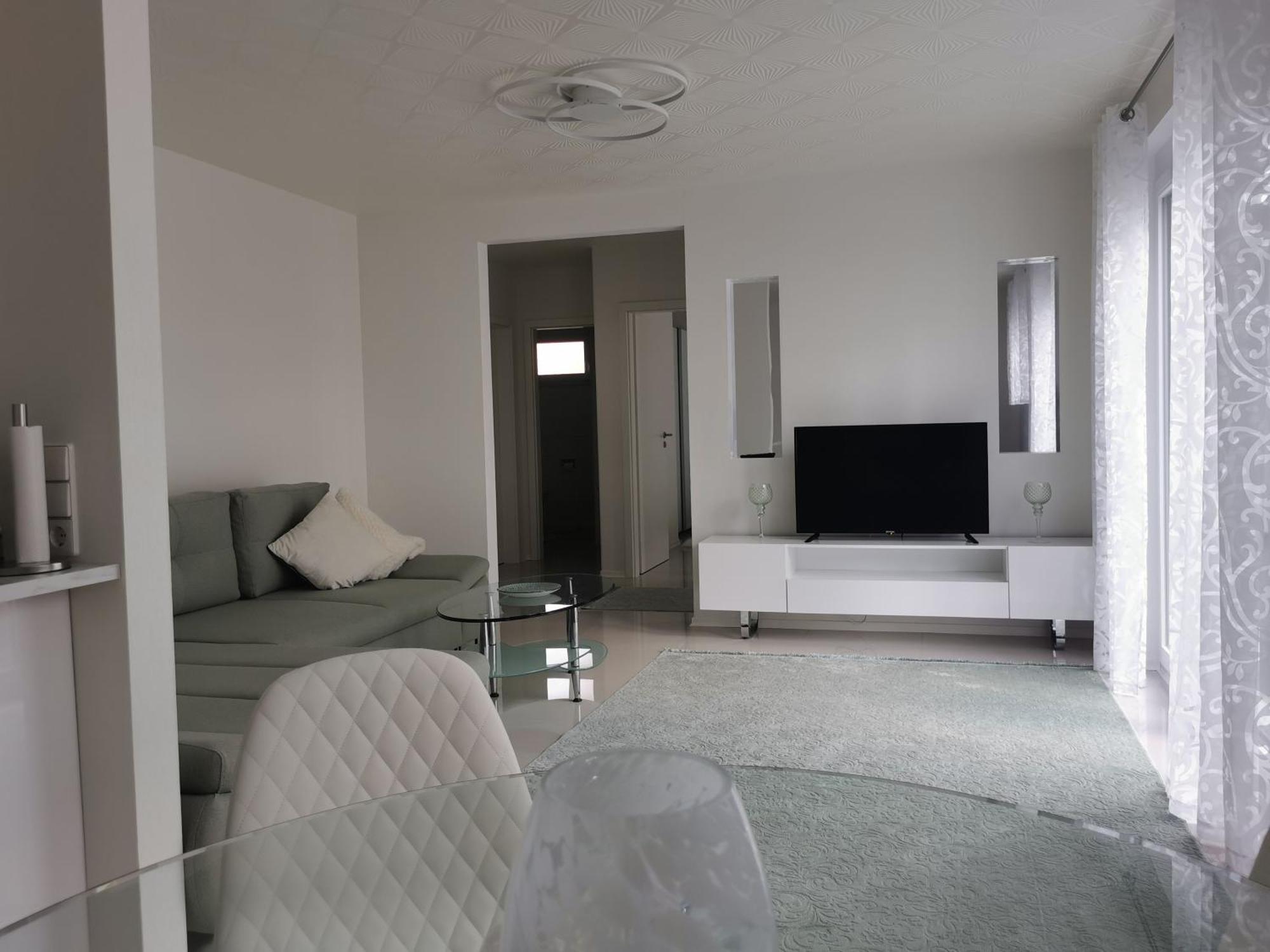 Apartment Edelweiss *